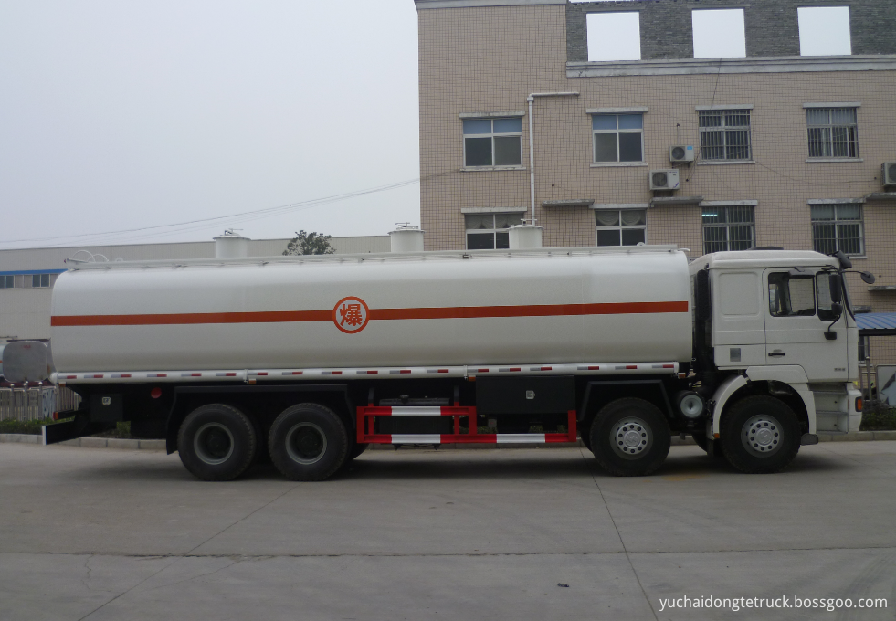 SHCAMAN crude oil tanker truck