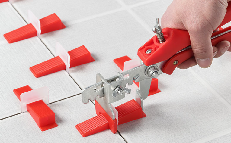 Leveler plug
