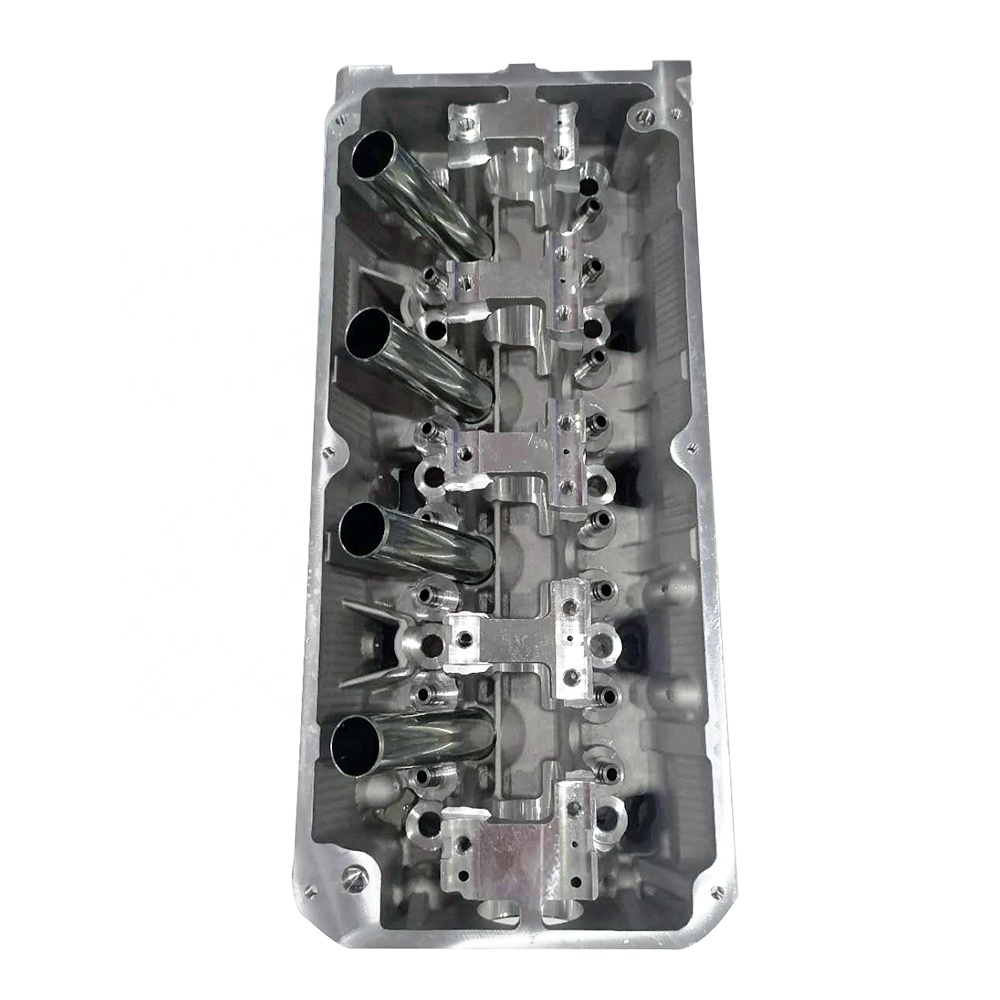 Culasse moteur MITSUBISHI 4G64 16V MD305479