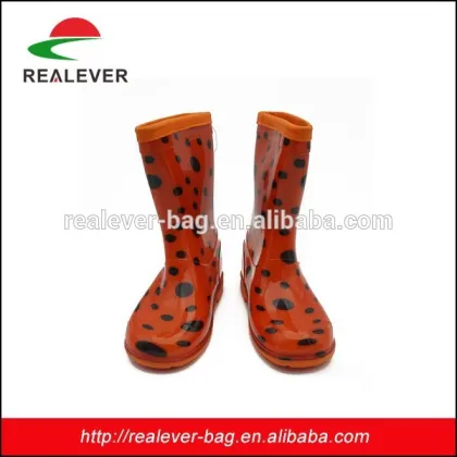 Cheap fashion children rain boot/ kids waterproof winter boots