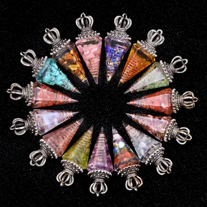 Green Aventurine Chip Stone Resin Antique Silver Crown Hexagonal Cone Pendant & Pendulum