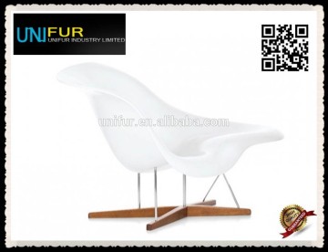 Famous design replica modern easy cheap child fiberglass shell chair