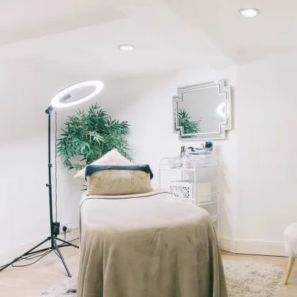 Professional Eyelash and Beauty Facial LED Floor Lamp