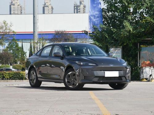 2023 รถขายร้อนรถยนต์ราคาถูก 4 ล้อรถใหม่สำหรับ Changan Qiyuan A05