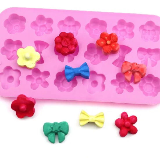 038 18 Hole Flower Bowknot Silicone Chocolate Mold: Baking, Gummy Candy, and Resin Mold