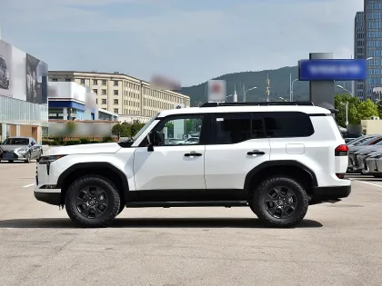 2024 Large SUV Lexus GX Plug-in Hybrid Electric Vehicle Petrol-Electric Hybrid Hybrid Engine