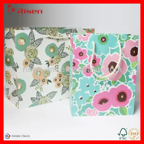 fantastic fashion paper cosmetic packaging bags