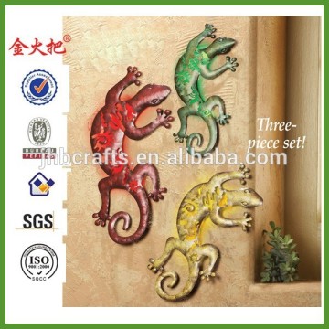 lighted gecko southwest wall decor