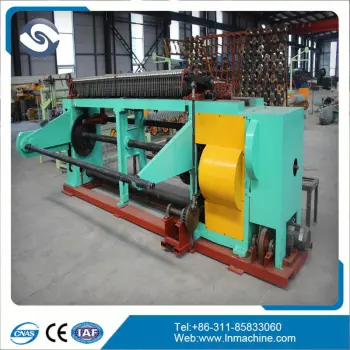 Hot selling 40mm mesh size of hexagonal wire mesh machine