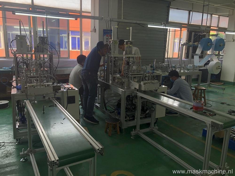 Full Automatic High Speed One-in Two-out Non-Woven Face Mask Machine