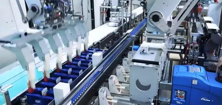 Automatic food machinery