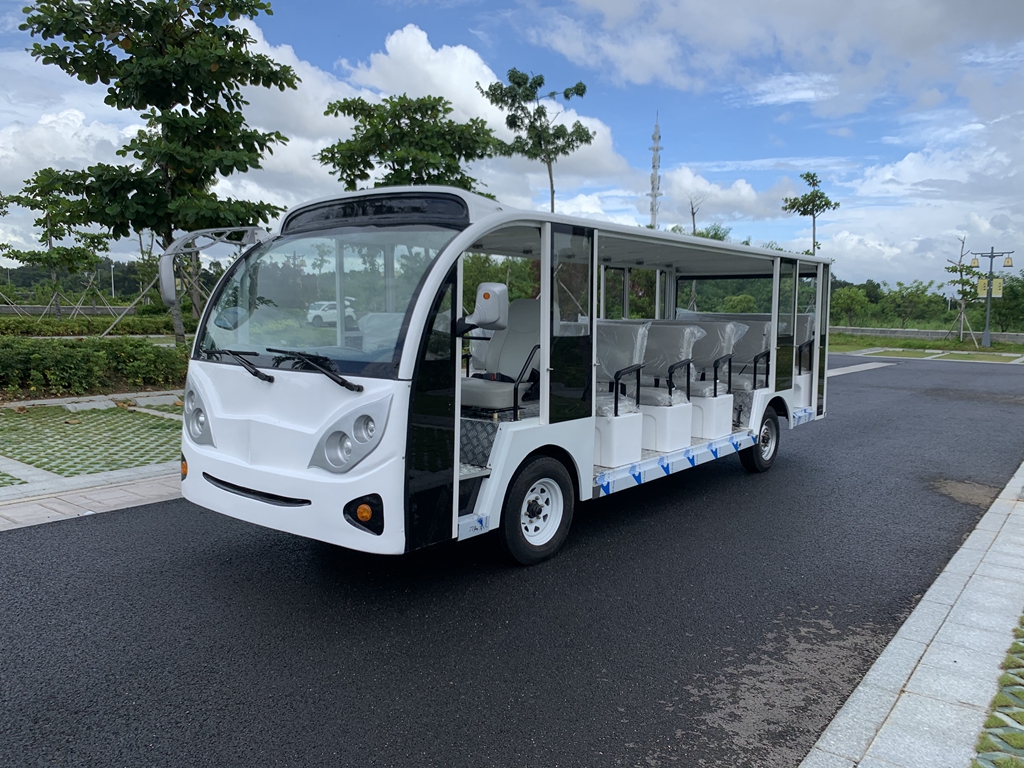 Elektr Avtobus 23 o'rinli elektr sayyozi