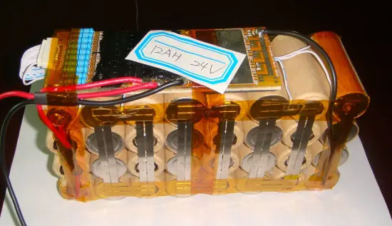 Li-Fe battery