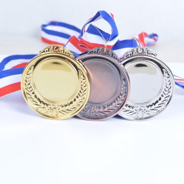 Medalha em branco de esportes de metal personalizado banhado a ouro de alta qualidade