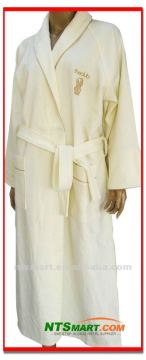 White color 100% cotton hotel Bathrobe