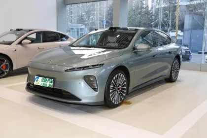 5-Seat Electric Car: NIO ET7 - Range, Supercharge Technology & Motor Specifications