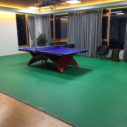 अंतरराष्ट्रीय प्रतियोगिता टेबल-टेनिस कोर्ट फर्श का उपयोग करें
