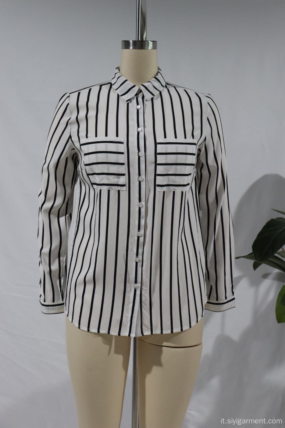 Camicia stampata con maniche lunghe e collo in piedi