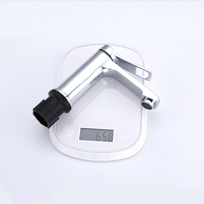 Modern Zinc Alloy Electroplated Faucet for Sink Use