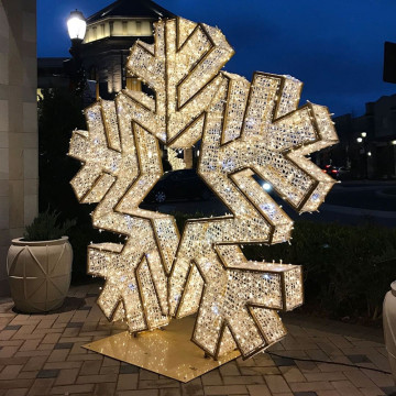 RayTop LED 3D Snowflake Christmas Decoration Light