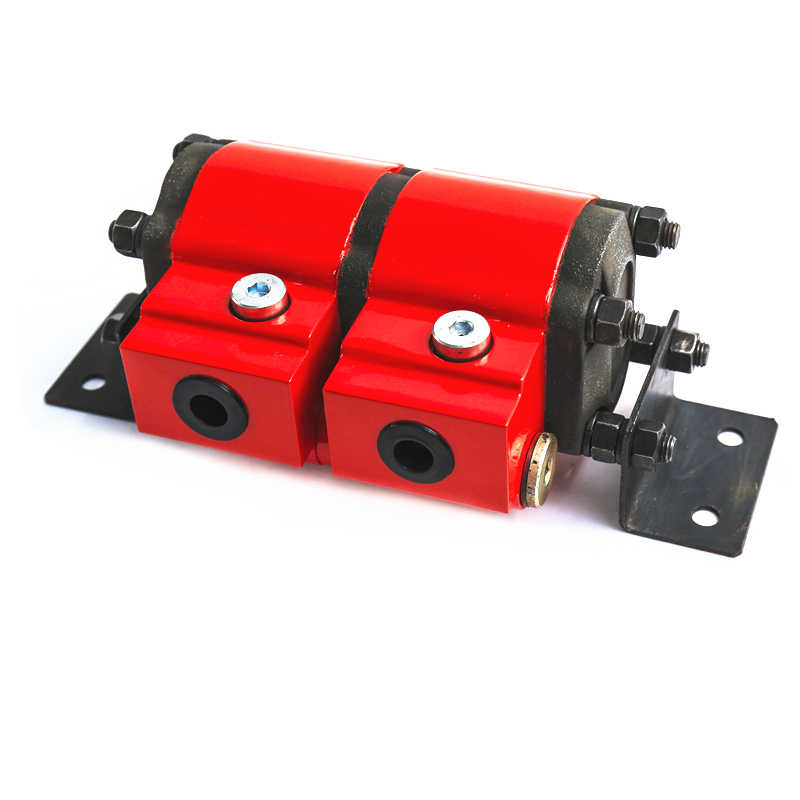 3 cylinders flow divider