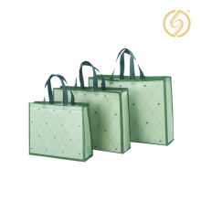 Modelo de bolsa tridimensional laminada contemporânea