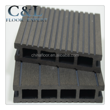 Pavimento di decking da esterno in legno nero composito ignitico