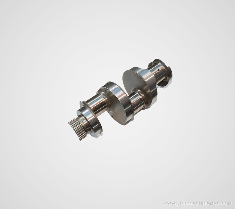 Hydraulic end fitting crankshaft