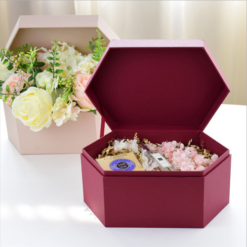 Beautiful Flip - top Flower Gift Box Perfume