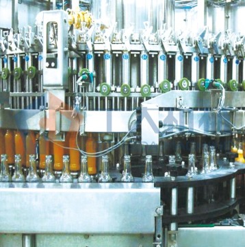 Juice bottle filling machine