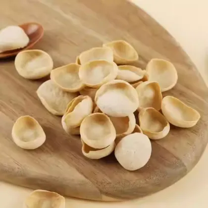 Cucumber flavored potato chips