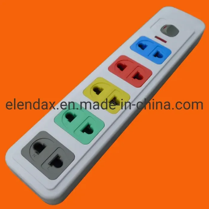 Soket Ekstensi Stopkontak 4 Arah Universal E1004S