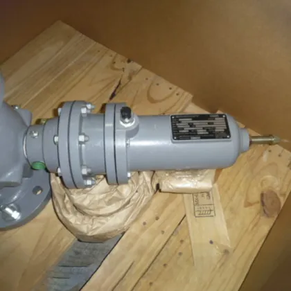 High Capacity FISHER MR105 Direct-Operated Pressure Reducing Liquid Regulator: A Multi-Purpose Reducing Valve