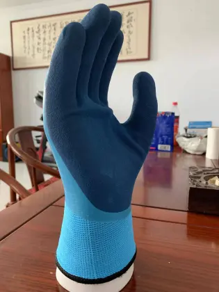 cold weather oil-resistant 100% waterproof Work safety gloves