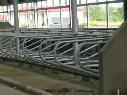 Metal Free Stall 