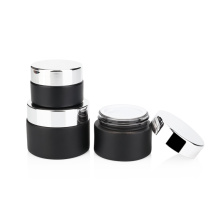 Soins de la peau de haute qualité 30g 50g 100g Verre vide Crème Crème Cosmétique Black Matte avec couvercle en argent enduit UV