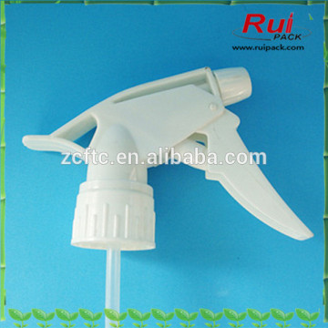 Good quality white chemical trigger pump sprayer factory,Black pp garden watering use trigger sprayer