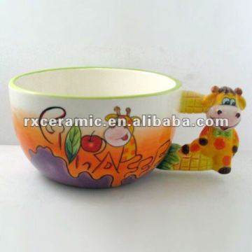 animal design ceramic bowl with animal handle-giraffe