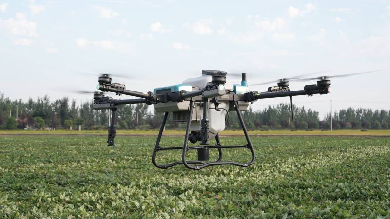 64 liters big sprayer agricultural drones