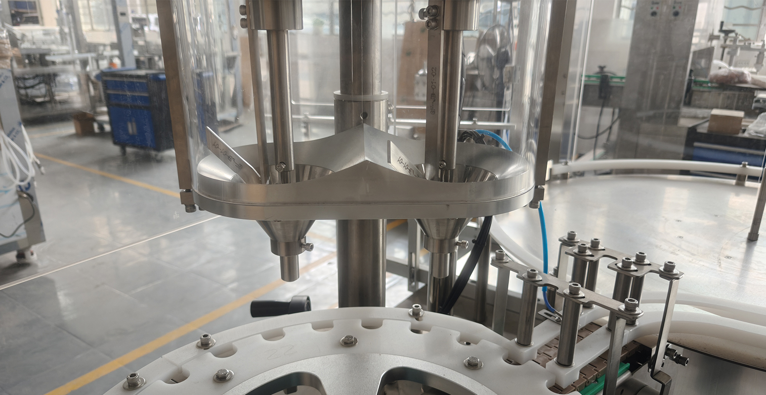 Automatic powder filling machine