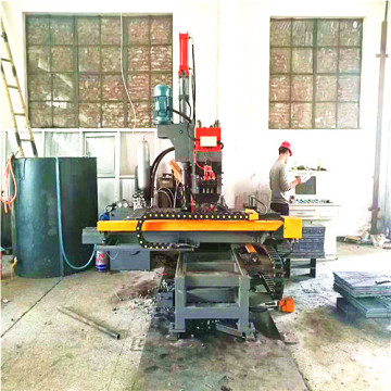 Punzonatrice per marcatura CNC per piastre