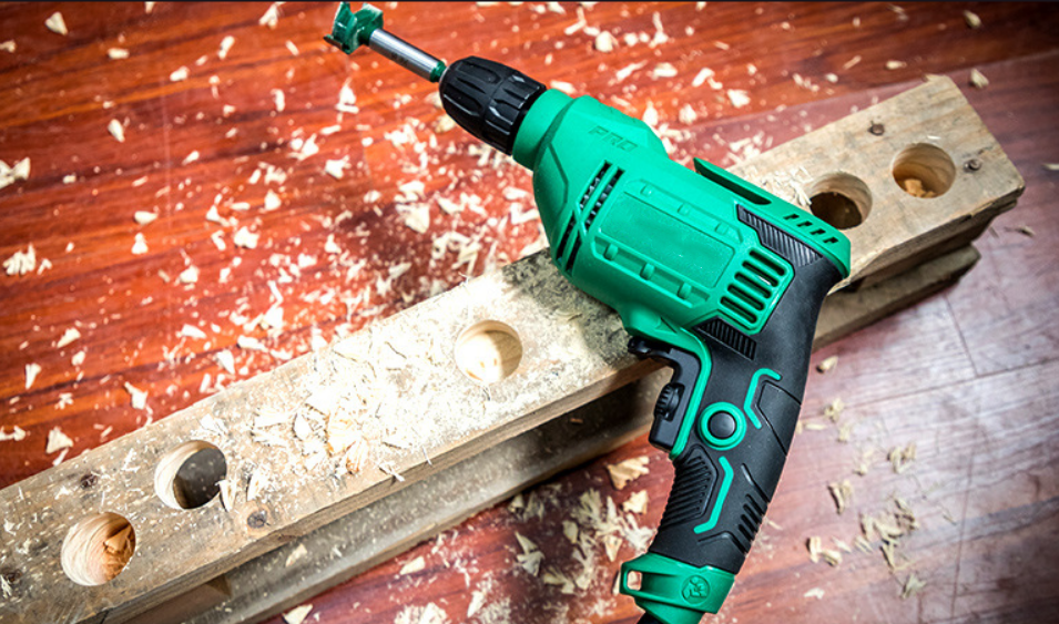 electric drill 