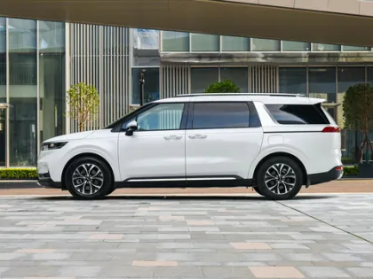 Jiahua 2021 Luxury Edition Fuel Powered Car