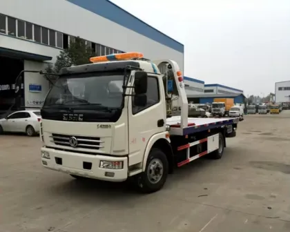 Dongfeng 4 Tons Flatbed Tow Truck Wrecker