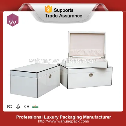 wooden mirrored jewellery box & jewelry packaging