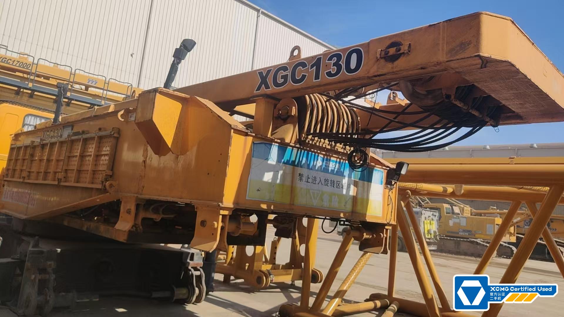 the boom of the used crawler crane-XGC130