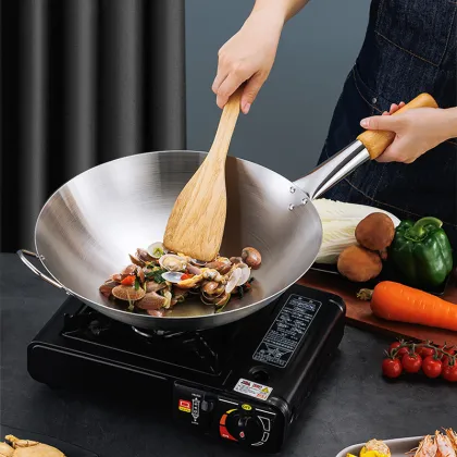 Classic Chinese Round Bottom Stainless Steel Wok for Kitchen and Restaurant Cooking