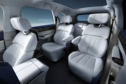Dayun Yuanhang High Quality New Energy Electric SUV