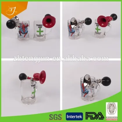 logo print white beer mug with trumpet