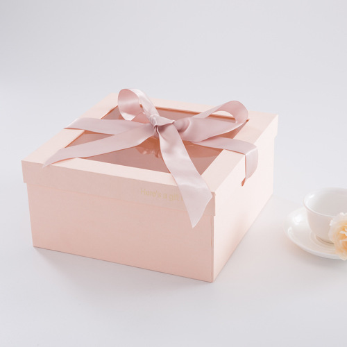 Boîte cadeau carrée en papier cartonné de luxe avec couvercle transparent